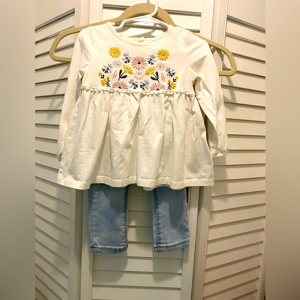 Cynthia Rowley Girls White Top Size 24mo + Cat & Jack Jeans w/Lace Size 2T EUC